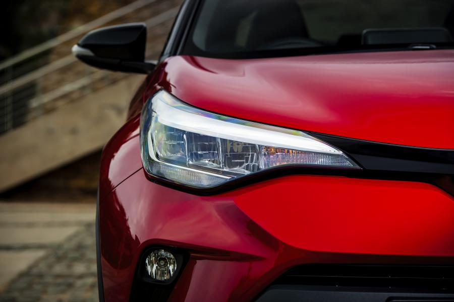 Детали экстерьера Toyota C-HR 2020 года  (ZA) (фото 10 из 21)